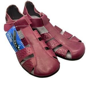 Propet WSX023L April Fisherman Sandal Burgundy Ortholite Insole NEW!‎ Size 8.5N